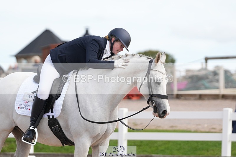 250906-130827-03532 - 065-Jessica.PerrySilver.Secret