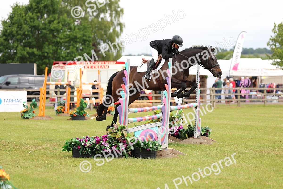 SBM_11750 - Class 205 - Tarmac Senior 1m Open