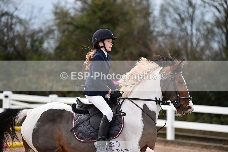 231203A-113214-00896 - Cls 4 Newcomers & 1m Open