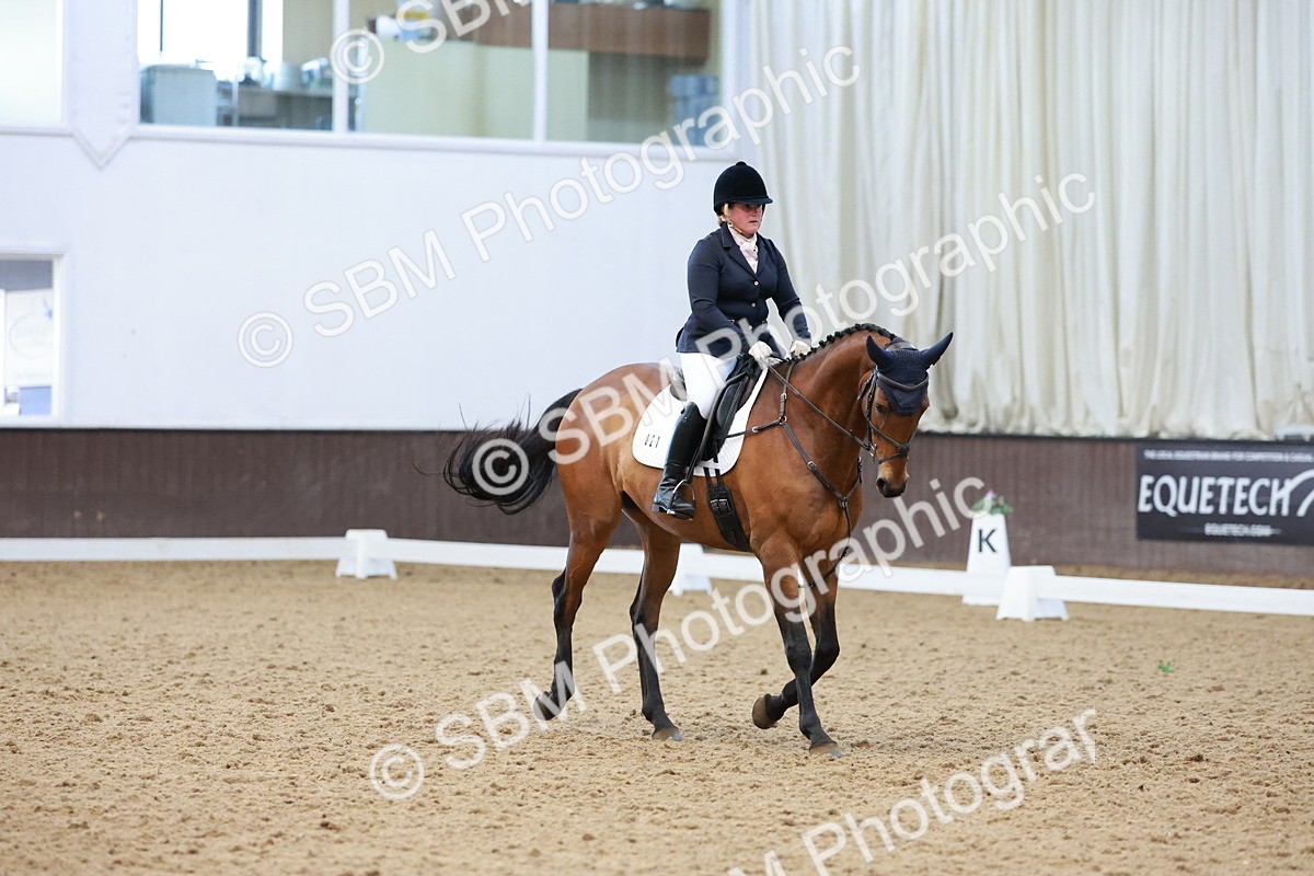 SBM_001112 - Class 6 - Novice 4