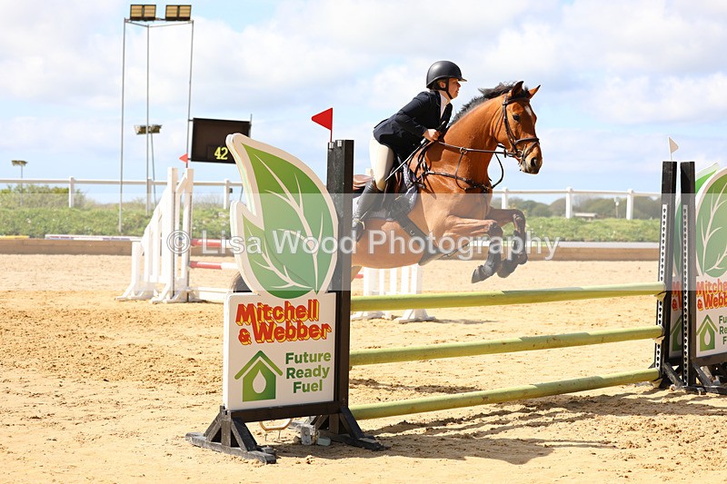 3E7A8033 - Class 10: 90 cm open