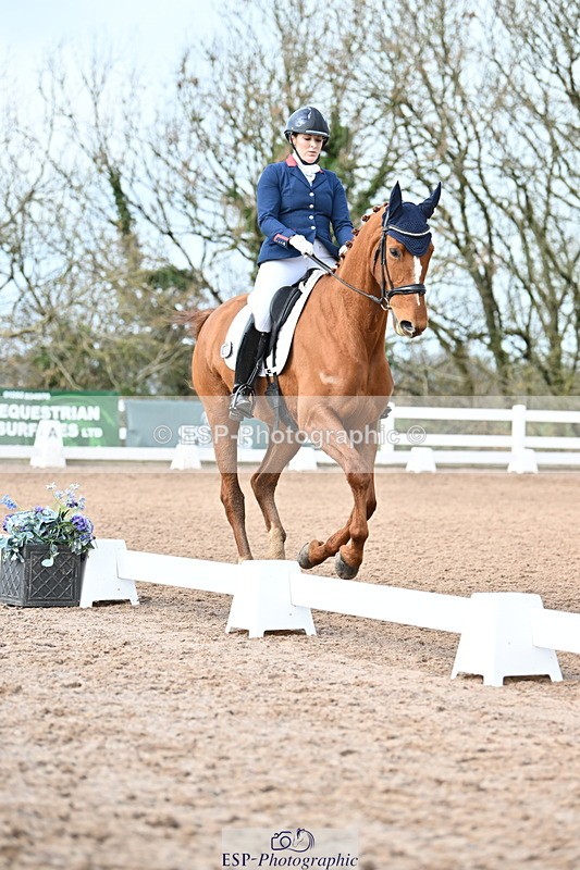 240218A-123848-07044 - 208-Charlotte.Dicker-Catherston.Zahara