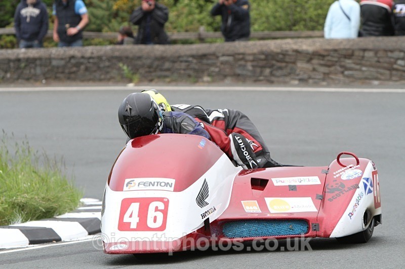  - Sidecar Race 1