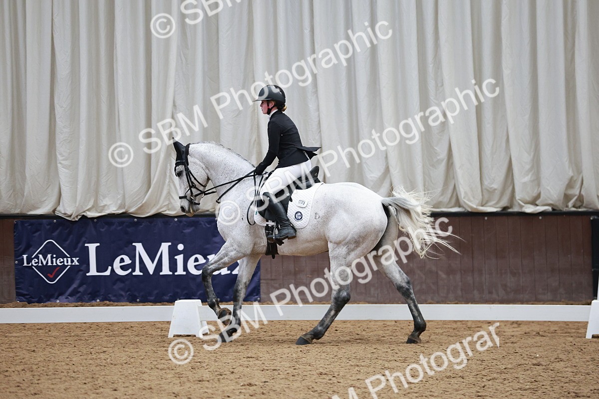 SBM_003903 - Class 2 - Novice 2020