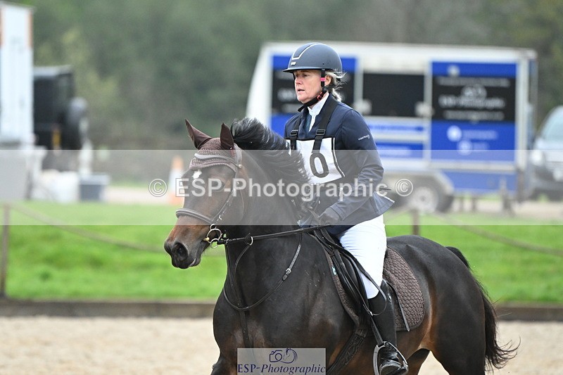 250418A-141934-01124 - UnAff 70cm