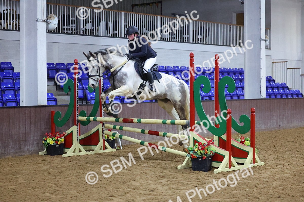 SBM_000553 - Class 13 - Equissage Pulse Senior British Novice/ 90cm Open - First Round (0.90m)