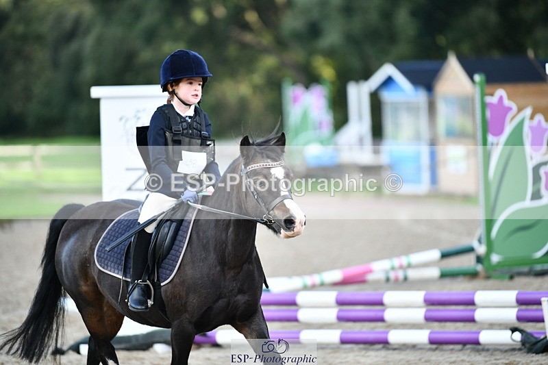 251004A-093408-00184 - Classes 1-2-3 40cm