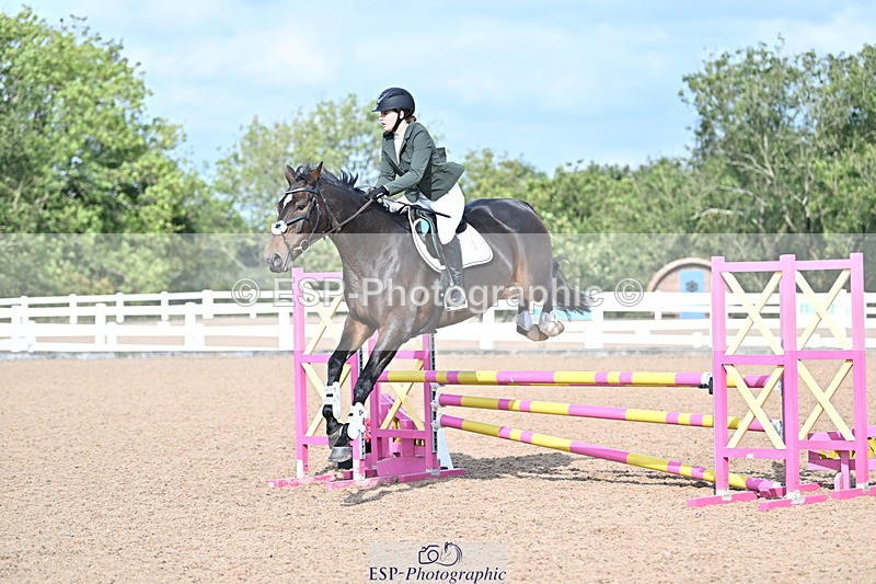 241004A-114225-01627 - Fri 08 85cm Amateur Quals