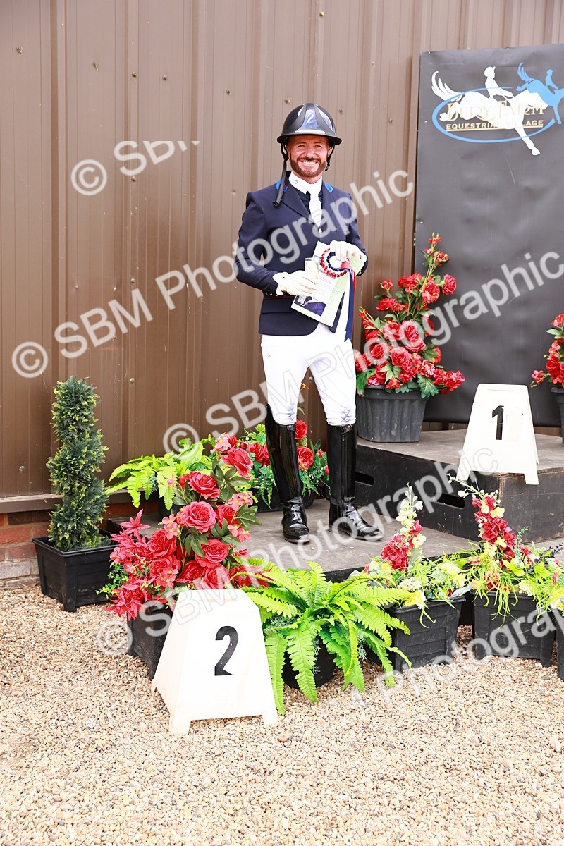 SBM_003529