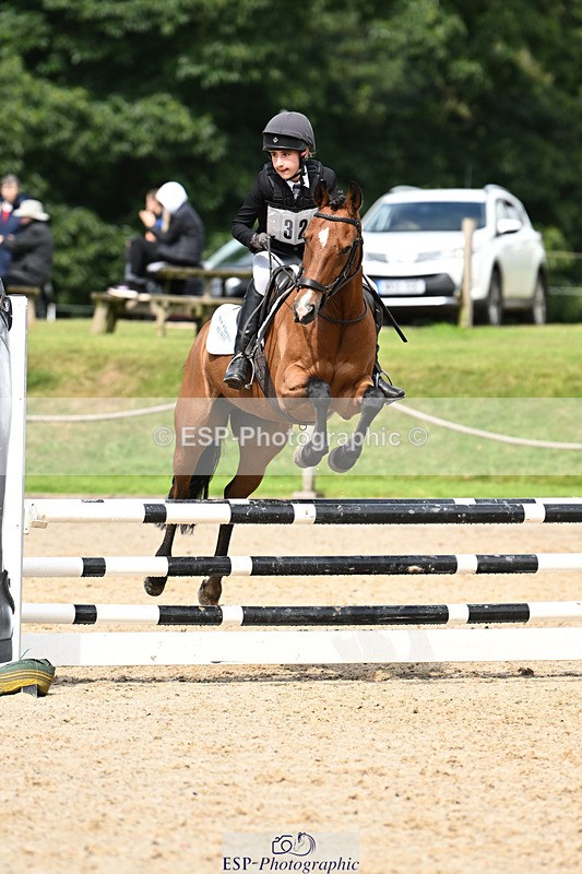 240824X-124835-25627 - 70cm Jump Off