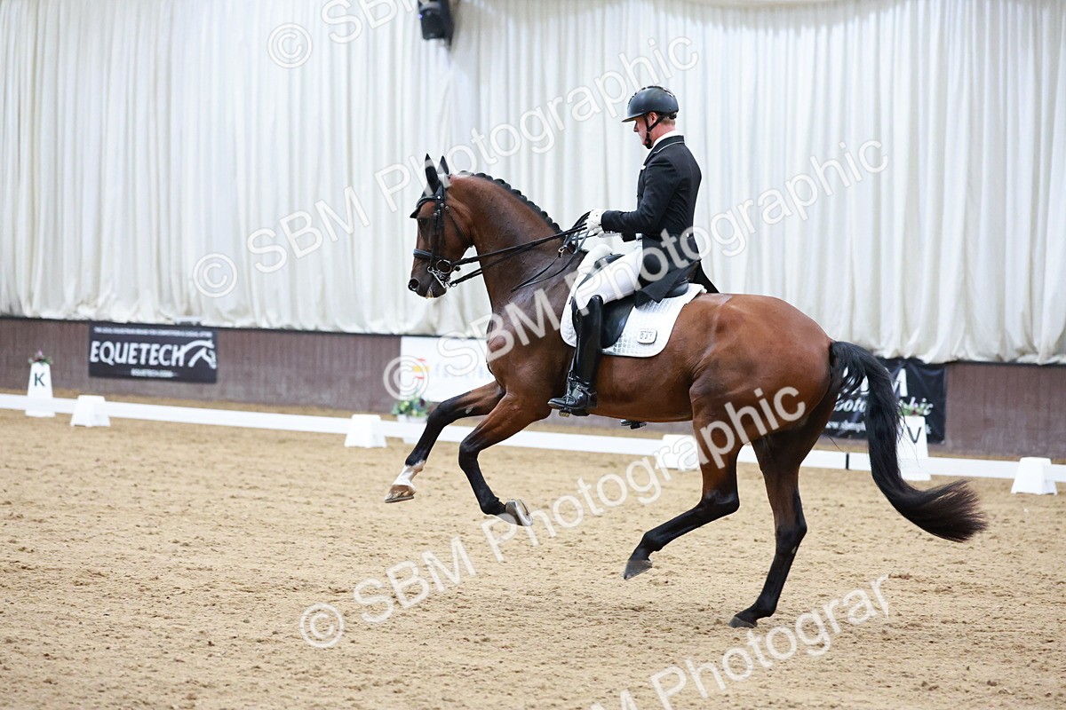 SBM_020008 - Class 12 - FEI PSG - 14.12-15.00