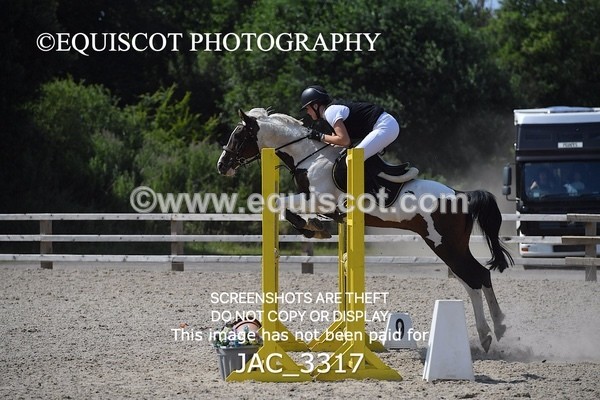 JAC_3317 - 1 METRE
