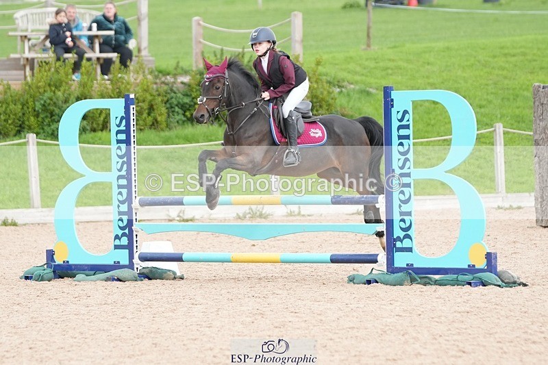 250921-143904-03700 - Cls 20 Pony 80cm Derby