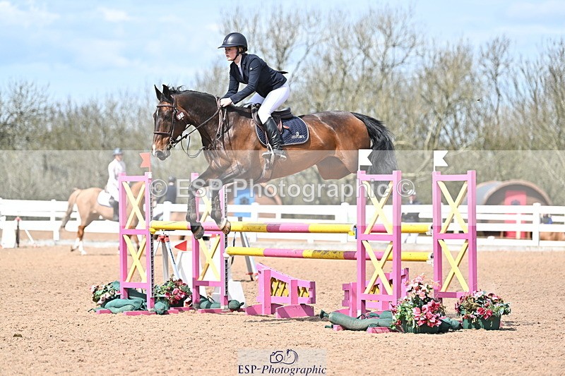 240418A-140432-03714 - Cls 13, 1 Star Bronze Tour 1.10m