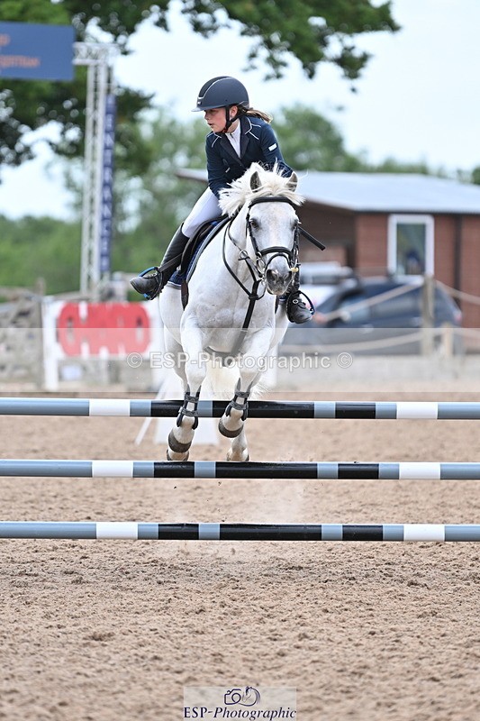 240628A-165410-01573 - Cls 5 Stepping Stones 128cm + 138cm