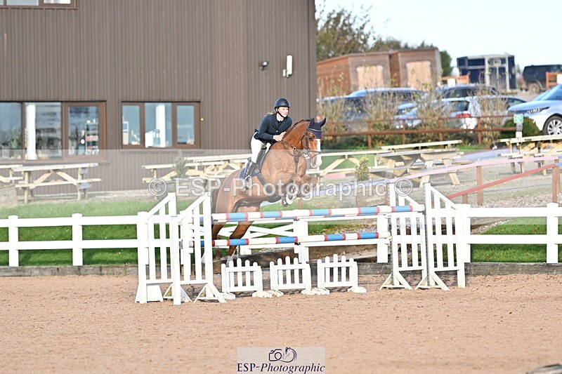 241113A-144900-00936 - Cls 06A&B Nat 1.30m & 1.40m Open