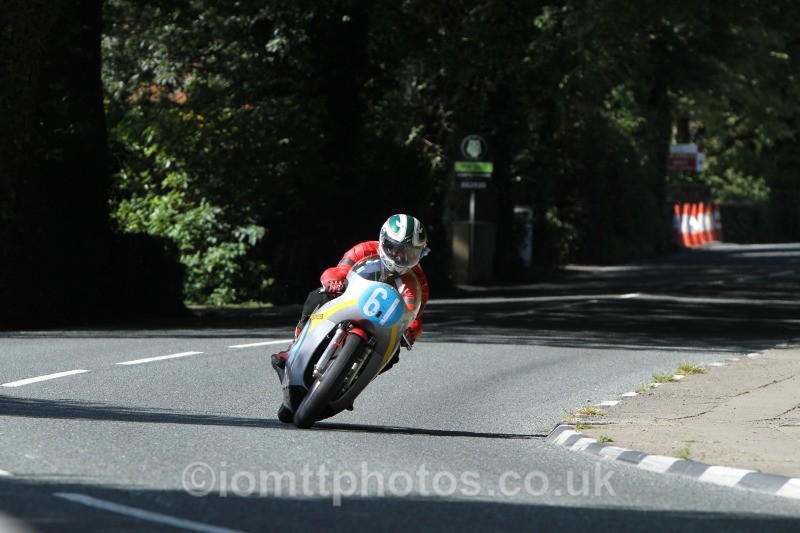 Alan Smallbones - Okells 350cc Classic TT
