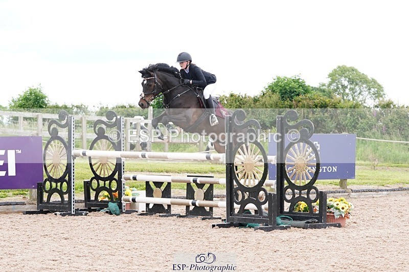 250608-125654-02783 - Cls 9 Pony Newcomers and 1m