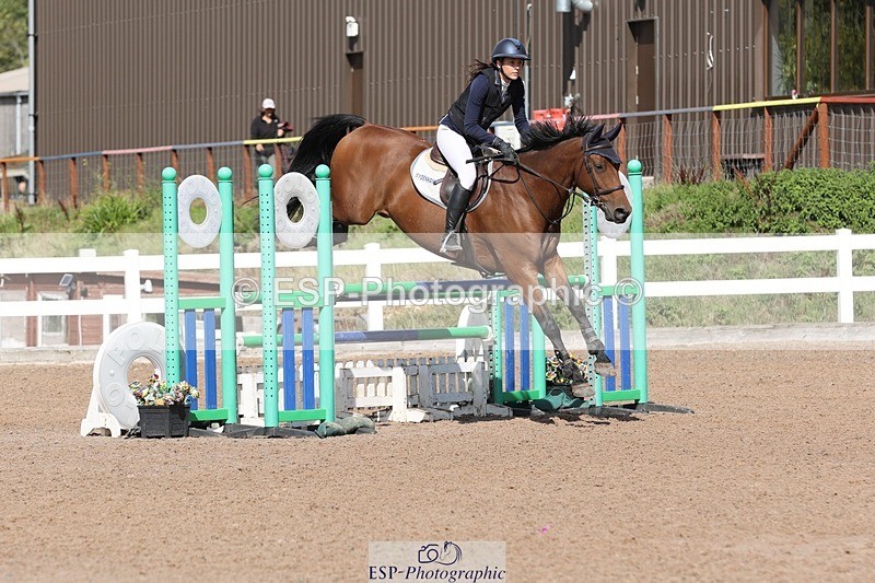 250913-142402-07357 - Cls 25 1.05m Amateur Quali