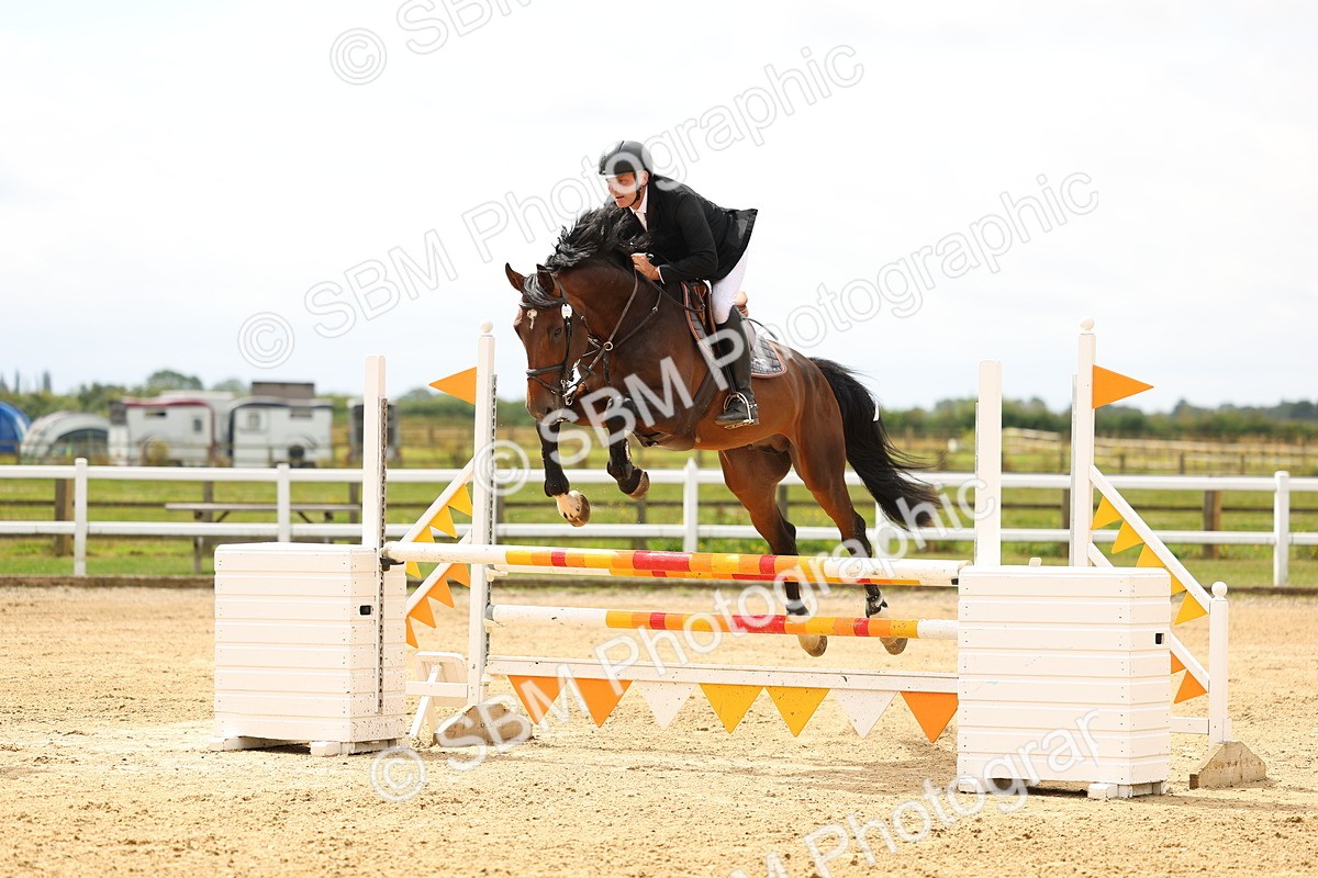SBM_009296 - Class 2 - Senior Discovery - 1.00m Open
