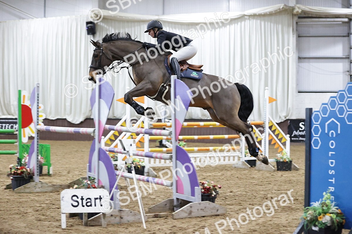 SBM_001597 - Class 5 - Redpost Equestrian Senior Foxhunter/ 1.20m Open