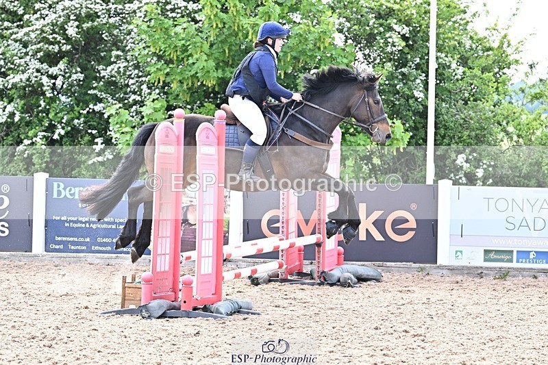 260512-160459-00074 - 60cm Classes