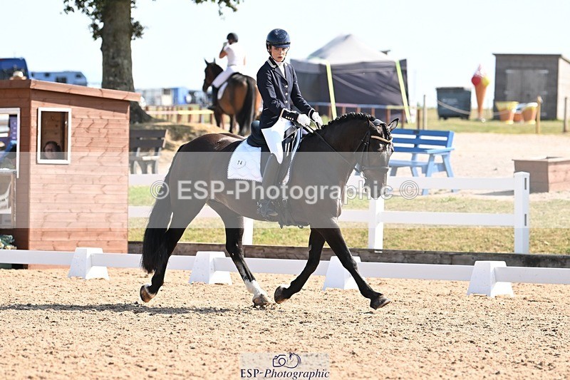 250816-103926-03439 - 074-Jessica.AllenHendrewen.Desert.Lady