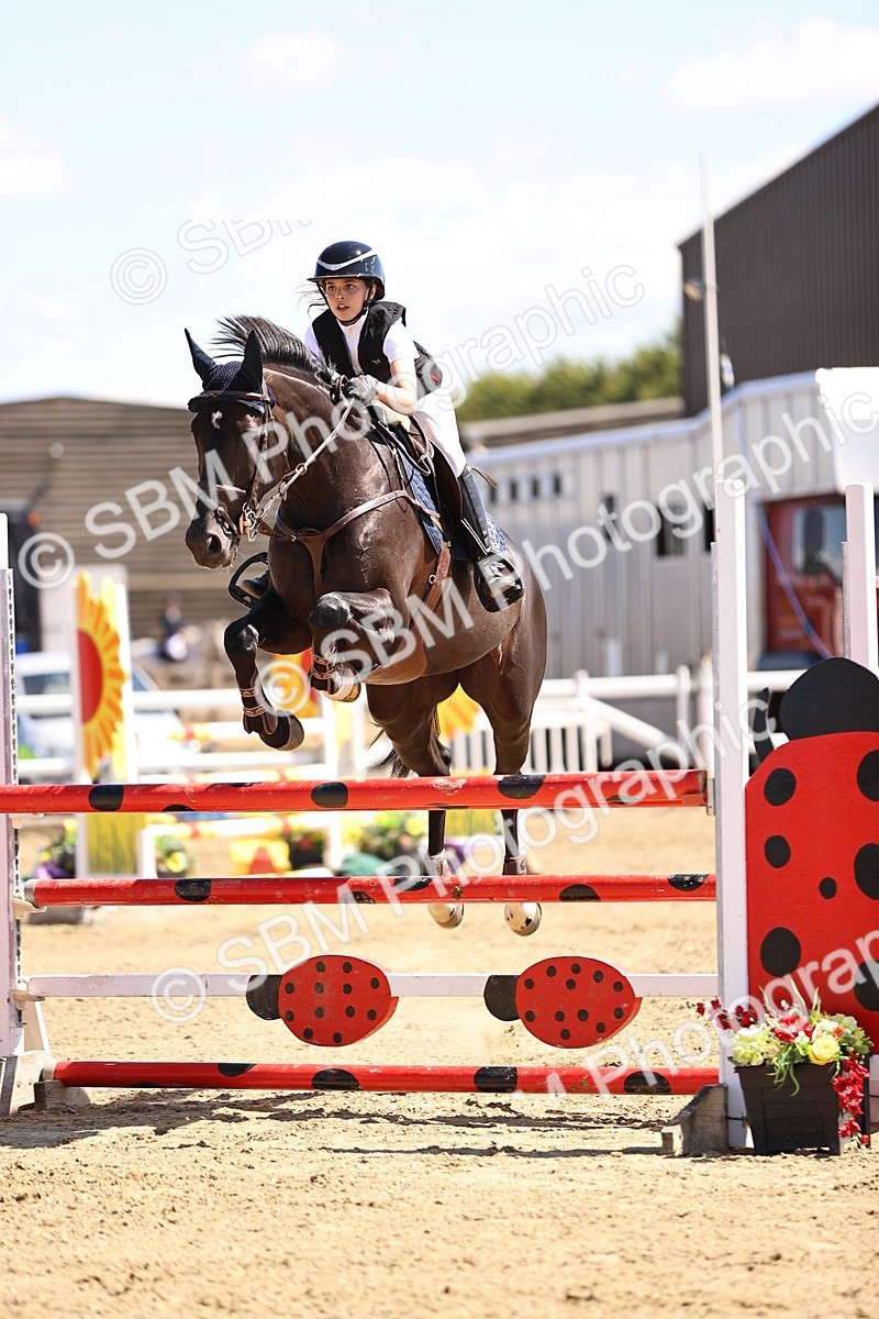 SBM_014914 - Class 15 - Senior Newcomers - 1.10m Open