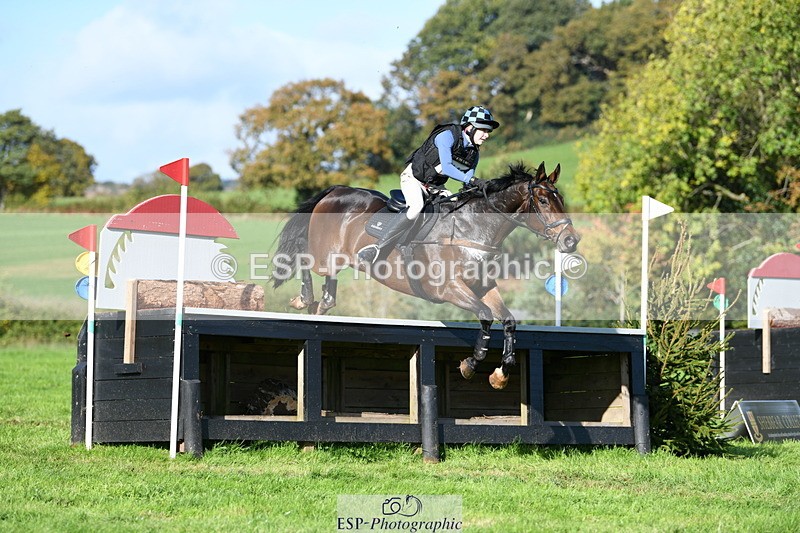 251024A-124929-11724 - B-142-Harry.Hodge