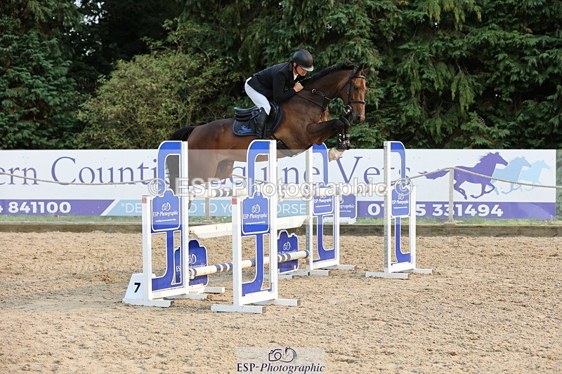 250816A-180218-03246 - Cls 11 Snr Foxhunter