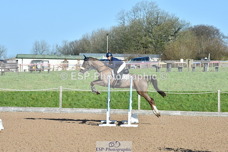 240306A-102453-00104 - Cls 1 British Novice and 90cm Open