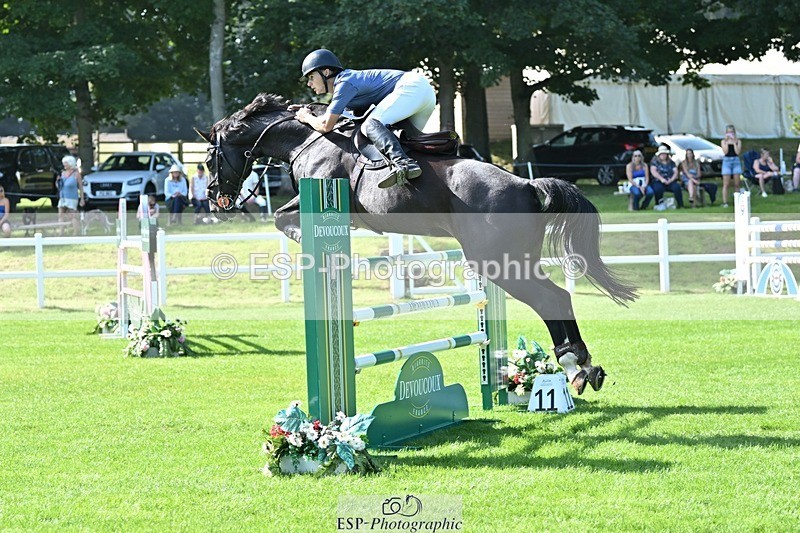 230909-112837-05197 - Cls 11 Snr Foxhunter & 1.20m Open