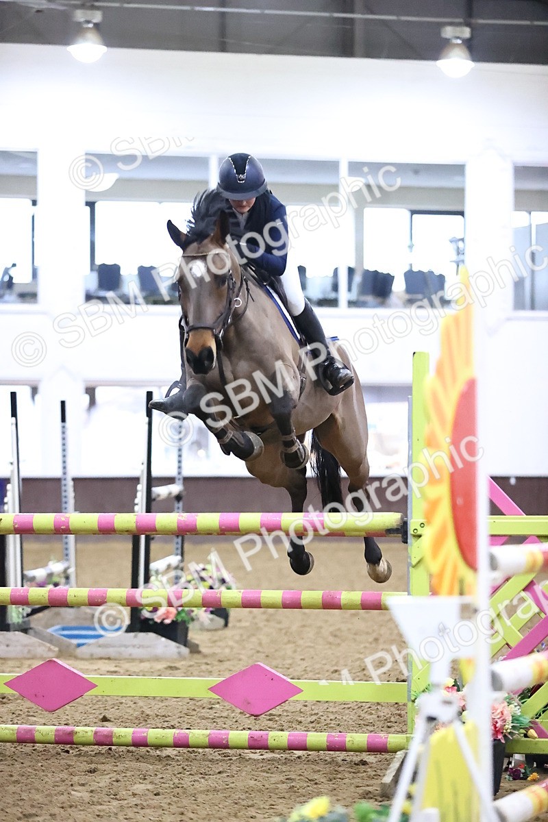 SBM_010234 - Class 25 - Equestrian Senior Foxhunter 1.20m