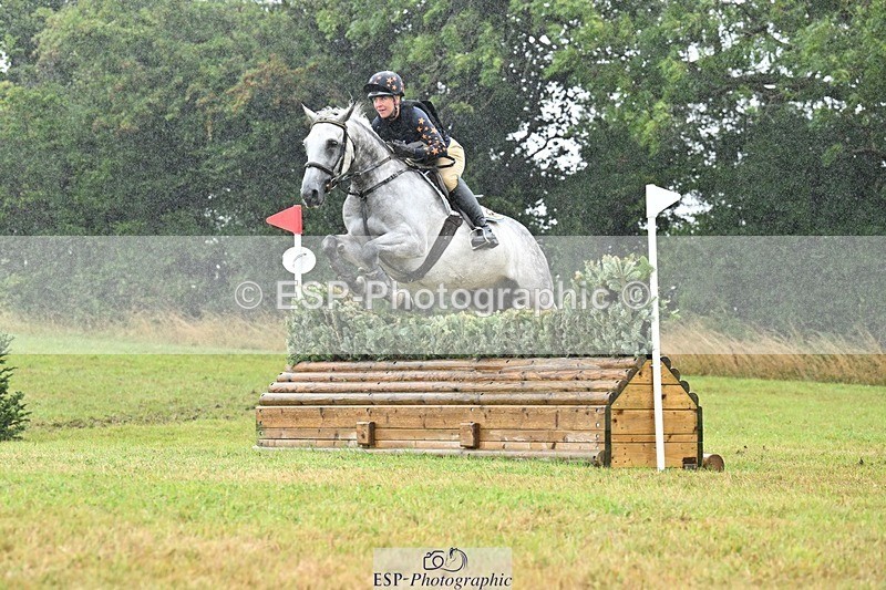 250830-143942-04741 - F-255-Janine.Paterson