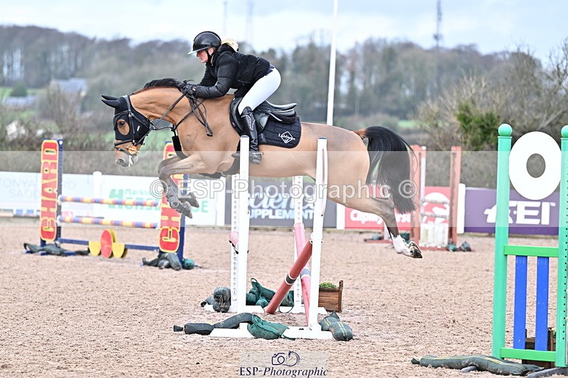 260204A-105036-00085 - Cls 0+1 Clear Round and British Novice