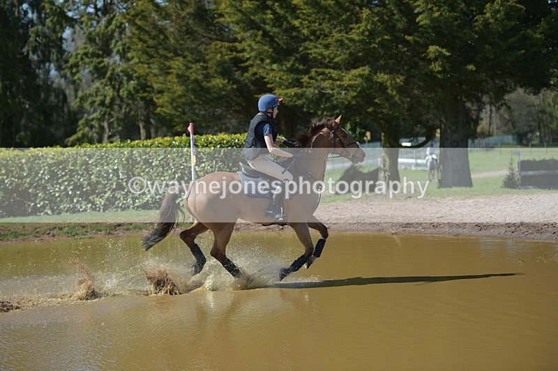 NGP_8035 - XC Time 13:22 to 13:28