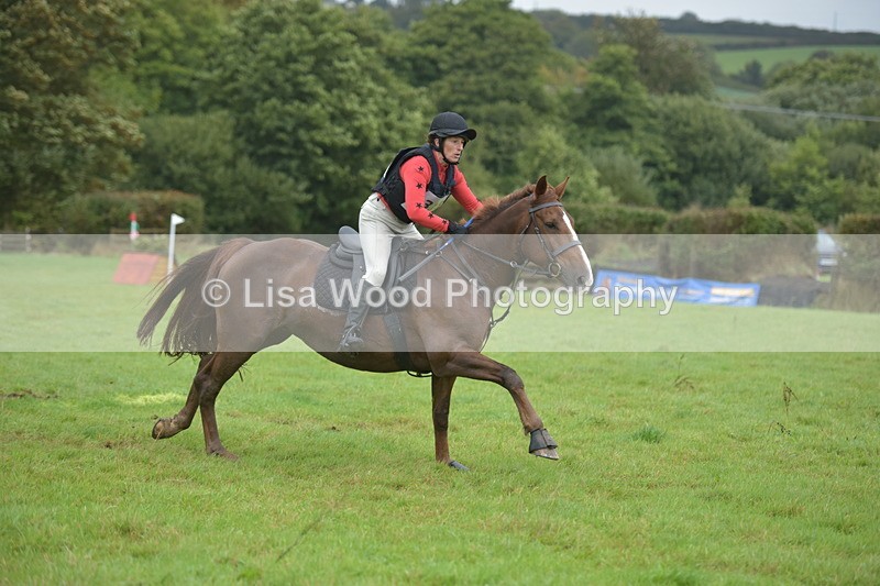 RAY_0118 - Class 3: 70cm Pairs: Corner