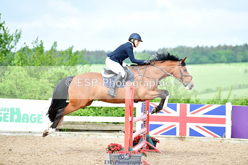 240526A-093732-07126 - Cls 32 British Novice and 90cm Open