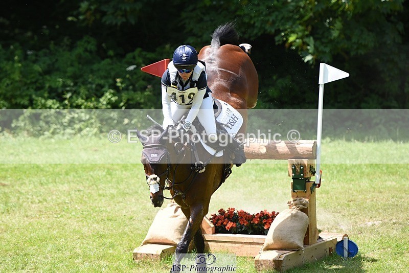 230528-120416-16295 - 419-OUTBACK_II-Laura_Collett-XC