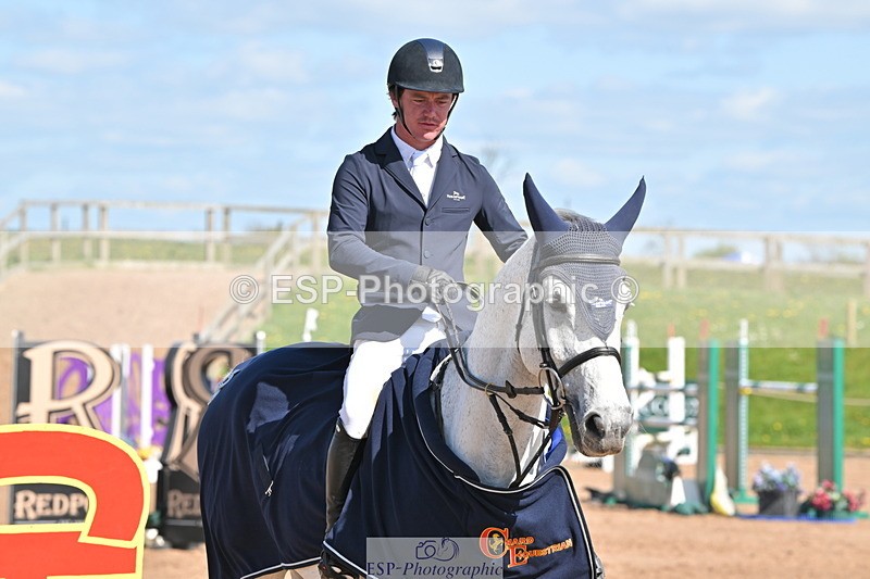 240420A-150149-11919 - Cls 7, 2 Star Medium Tour 1.35m