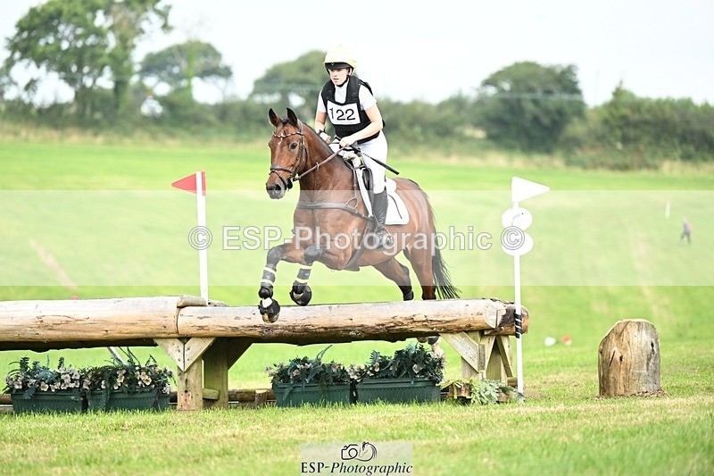 240831A-122207-02090 - 122-Philippa.Stahl-WILLOW.LANCER