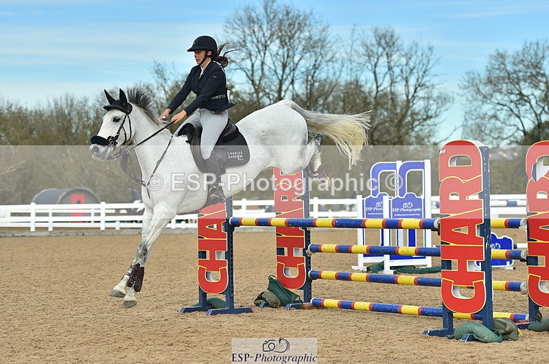 231111A-123222-01883 - Cls 12 Newcomers & 1.10m Open