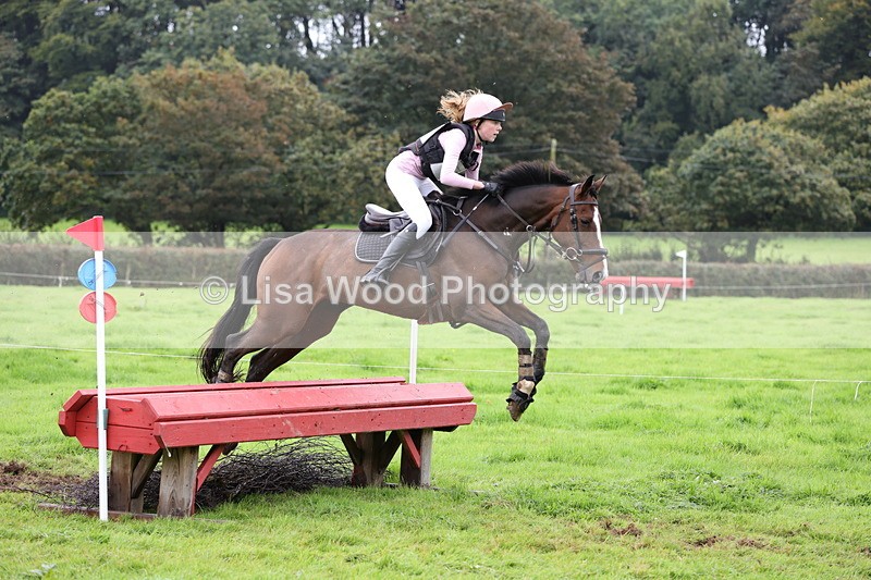 1X9A1848 - Class 4: 80cm Red Table