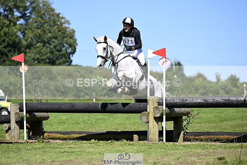 240811A-151233-05301 - 171-