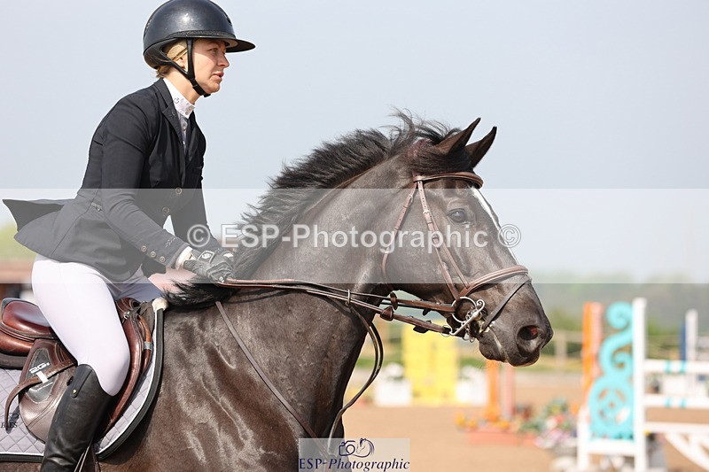 240511A-102903-11755 - Cls 33 Snr 1.20m Open