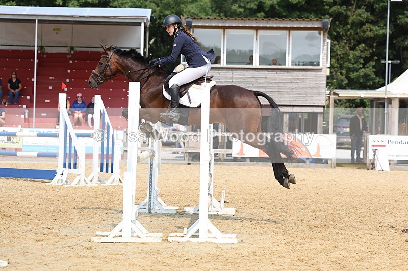 3E7A2195 - Class 7: Senior 1.05m