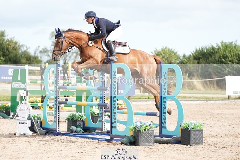 250803-163517-14585 - Cls 30 Redpost Equestrian Senior Foxhunter