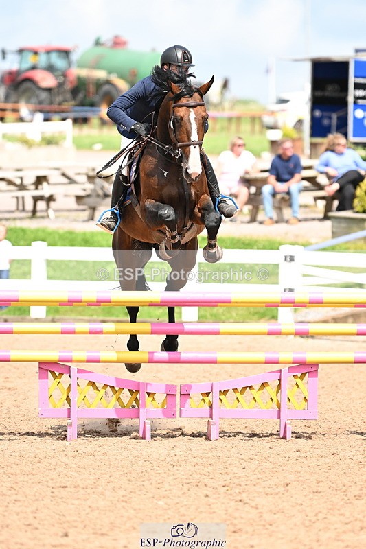 240802A-151354-04888 - Cls 27 Snr 1.15m Open