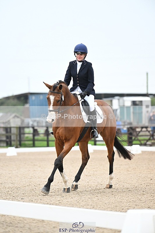 241103-092131-00154 - Intro 3 - 8.30 to 9.30