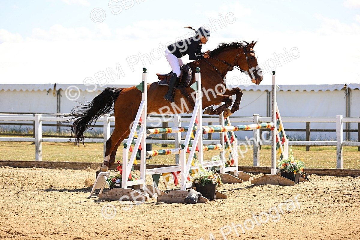 SBM_015043 - Class 15 - Senior Newcomers - 1.10m Open